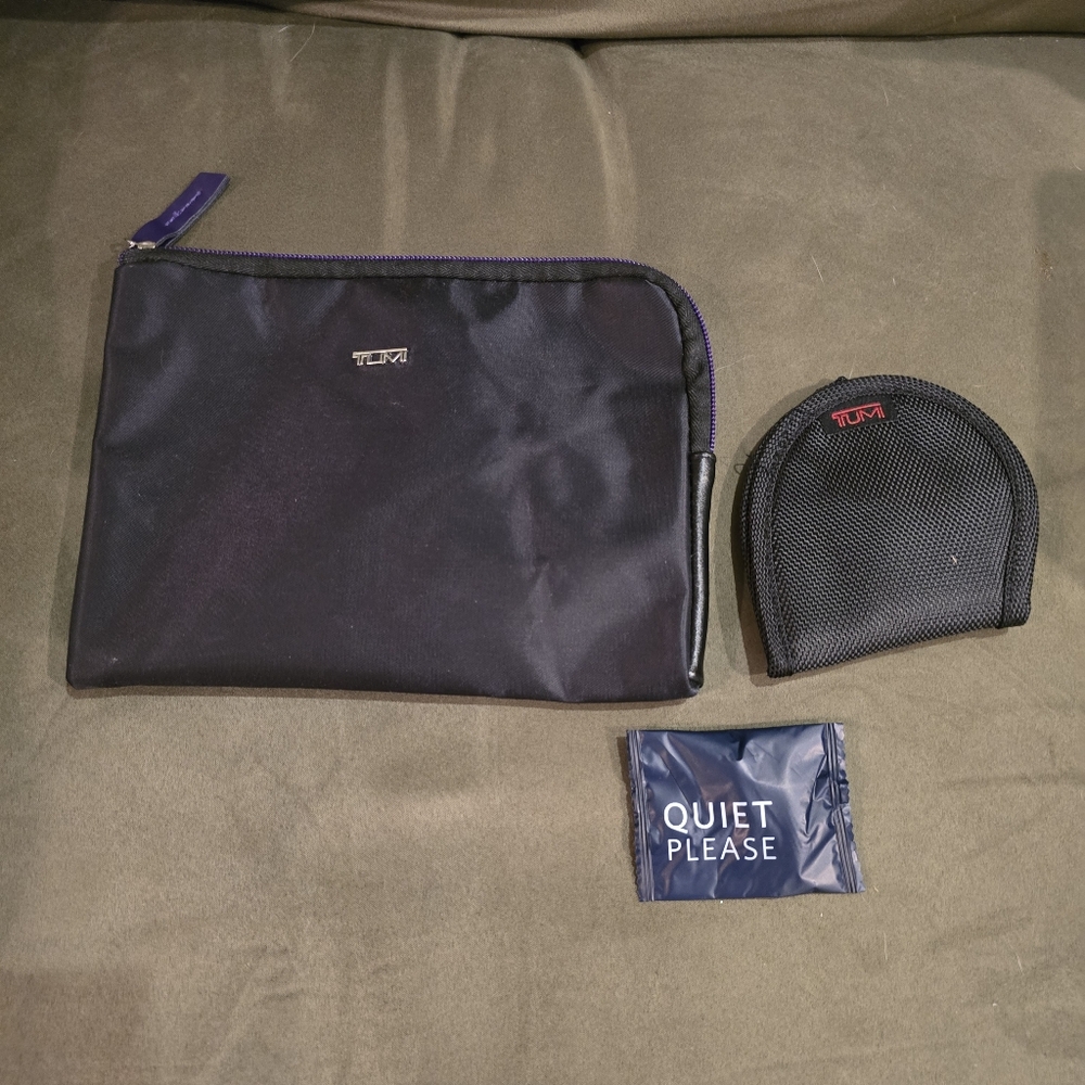 Tumi by Delta Travel Case